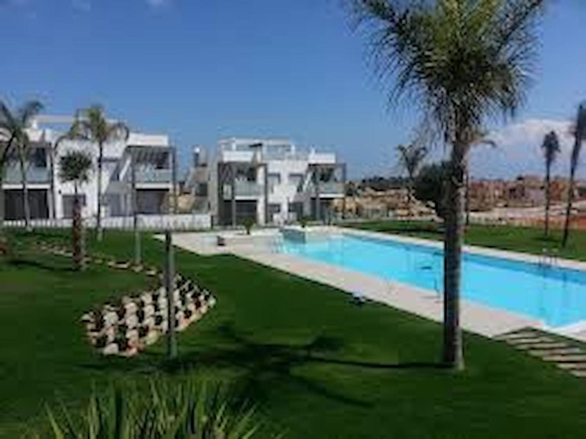 Property Punta Prima Amay ตอร์เรเวียคา ภายนอก รูปภาพ